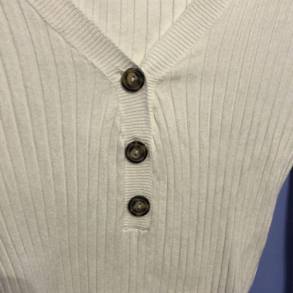 White Ribbed long sleeve top - Picture 2 of 3